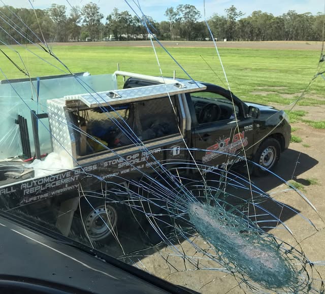Can you drive with a cracked windscreen in NSW?