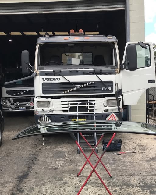 Forklift Glass Replacement by Spot On Windscreens